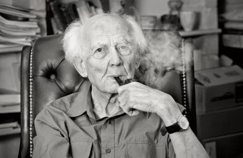 齐格蒙特·鲍曼诞辰百年|如何从“永远在线”的状态中抽离-第1张图片- 齐格蒙特·鲍曼诞辰百年|如何从“永远在线”的状态中抽离-第1张图片-