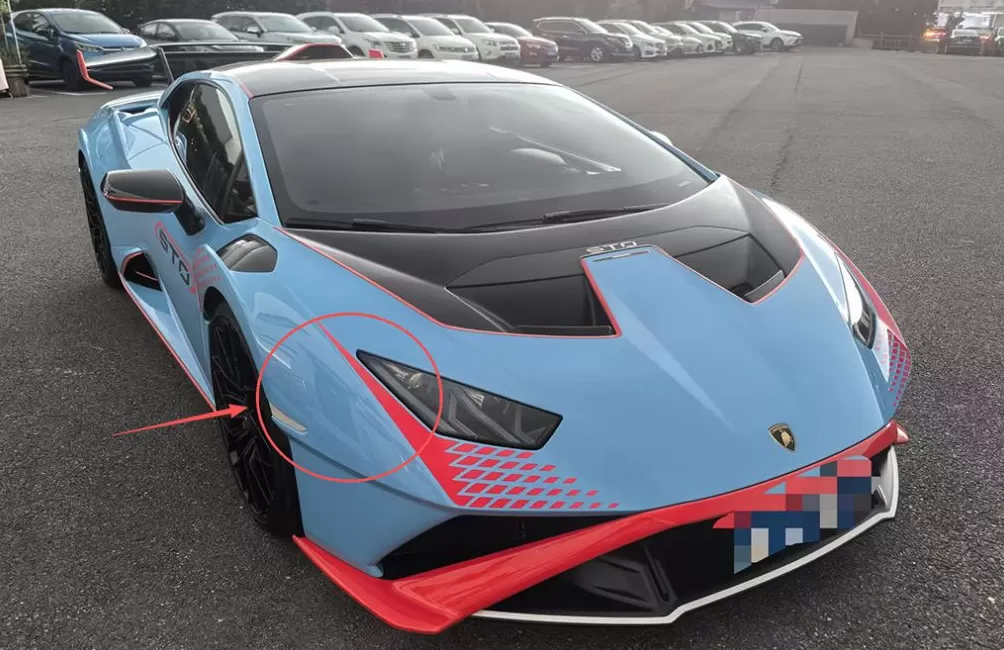 酒后发生口角竟踢踹豪车泄愤，男子因寻衅滋事被上海警方刑拘-第1张图片-