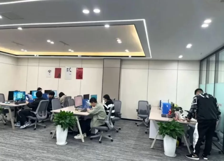 入职六个月，我从应届生变成了“诈骗犯”-第4张图片-