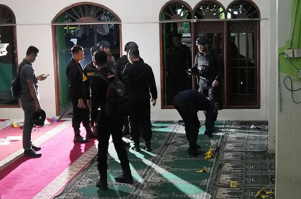 印尼警方披露爆炸案学生嫌犯日记：渴望认同，爱看白人至上主义内容-第1张图片-