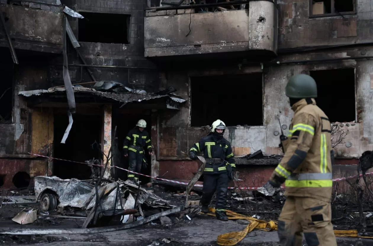 乌称捷尔诺波尔遭袭已致25人死亡-第1张图片-