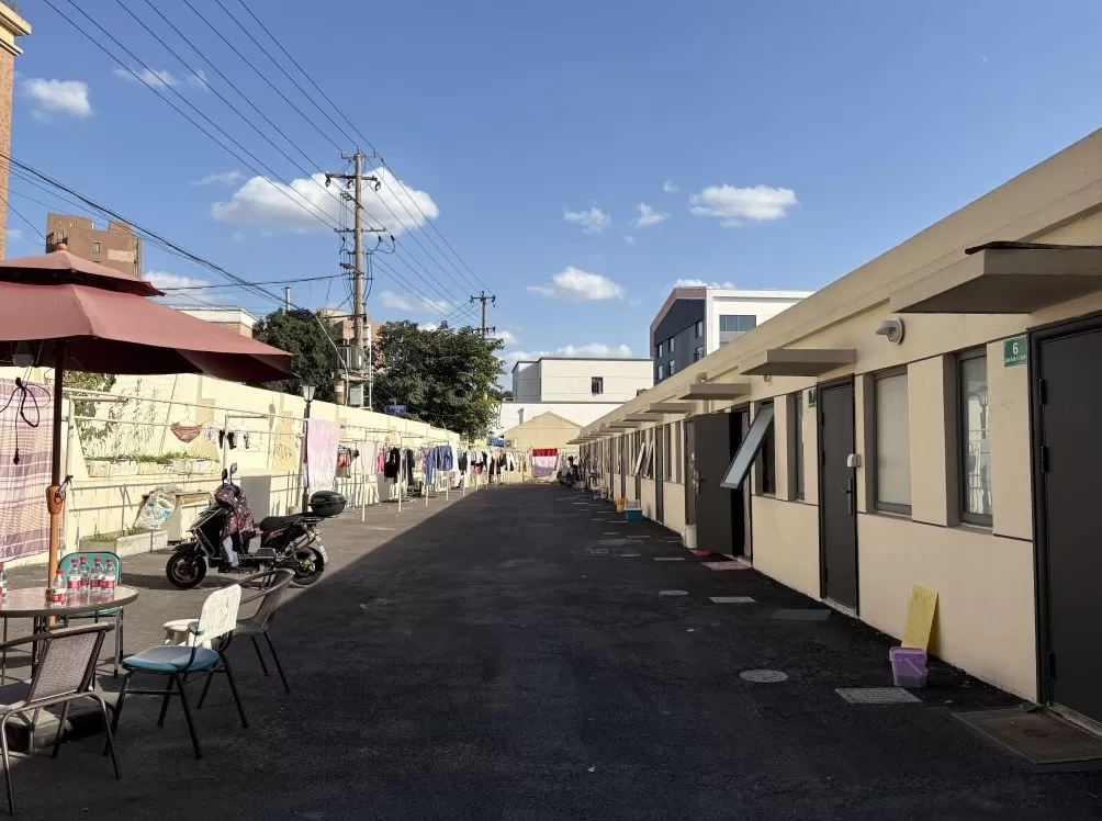 住过四代人的老房子，“长”出新生活｜一平方米的改变有多难-第2张图片-