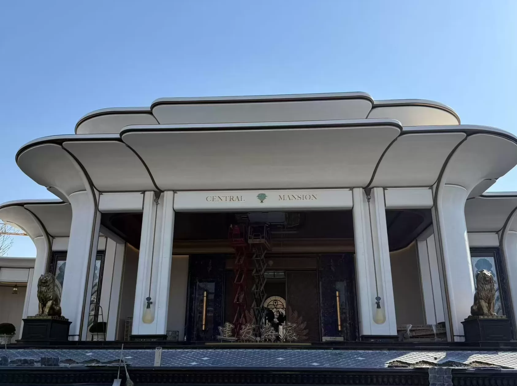 挖来万科前首席营销官,建发“灯塔战略”能否破局突围?-第3张图片- 挖来万科前首席营销官,建发“灯塔战略”能否破局突围?-第3张图片-