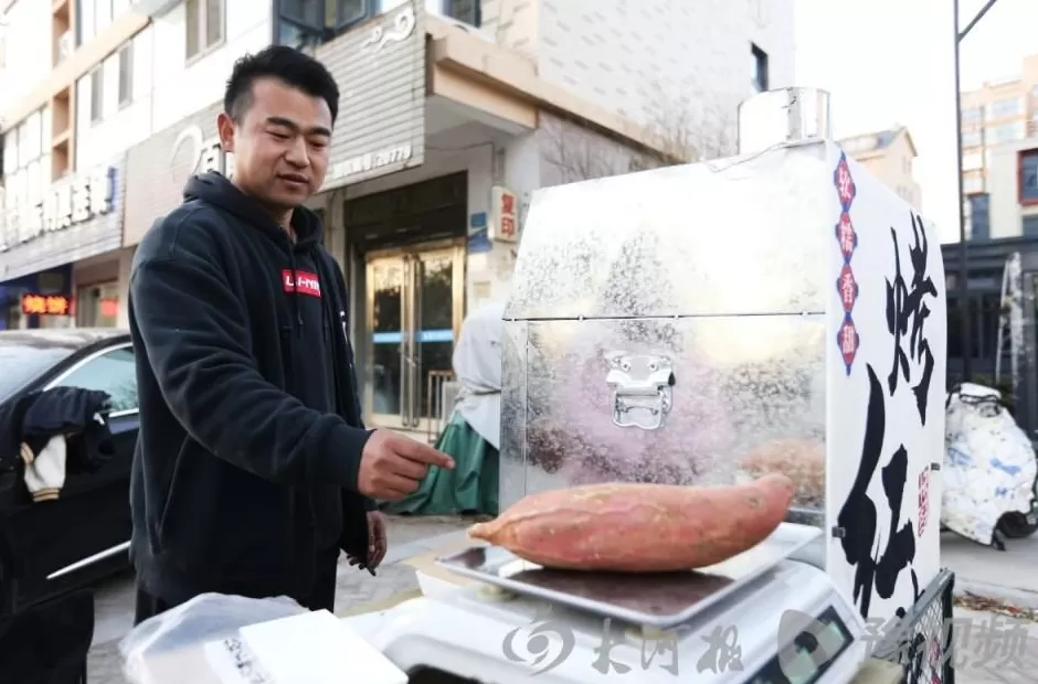 周口“红薯哥”救人后续：婉拒千元现金，网友争相买“好人牌”红薯-第2张图片-