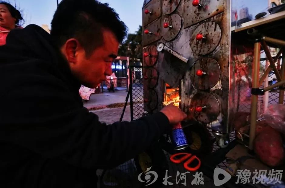 周口“红薯哥”救人后续：婉拒千元现金，网友争相买“好人牌”红薯-第9张图片-