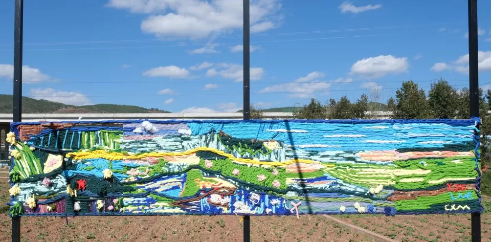 当清华美院的雕塑作品出现在大凉山-第8张图片-