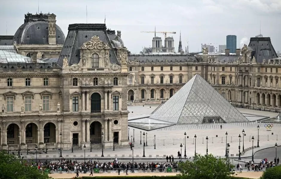 郑州胖东来要搭个“巨型天幕”？记者实探工地-第4张图片-