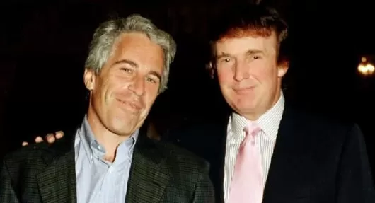 周德武:爱泼斯坦案浮出水面,特朗普酝酿防守反击-第4张图片- 周德武:爱泼斯坦案浮出水面,特朗普酝酿防守反击-第4张图片-