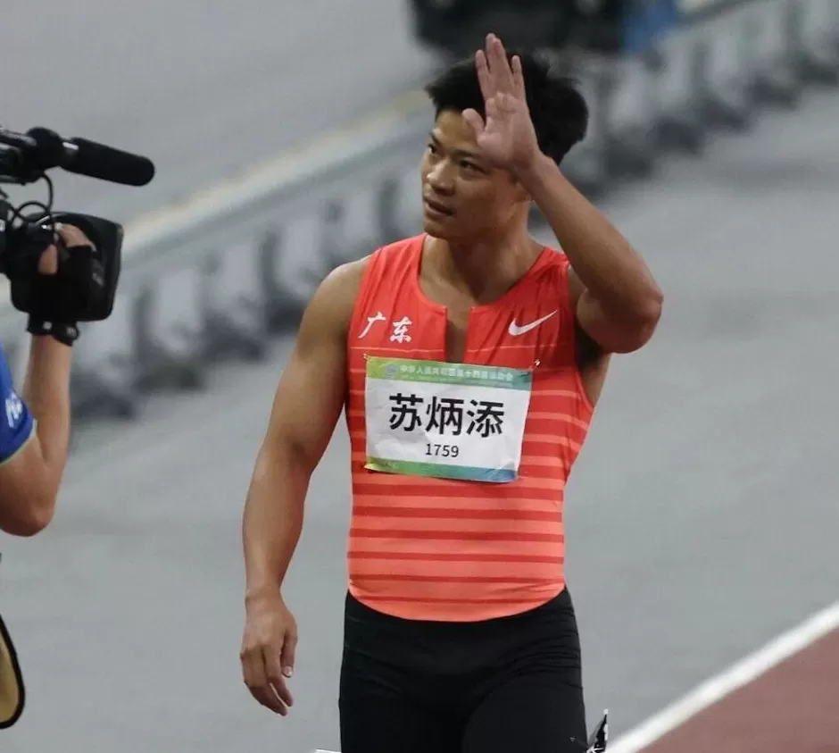 致敬传奇，封存热爱！苏炳添、马龙、“雅思”组合今夜谢幕-第1张图片-