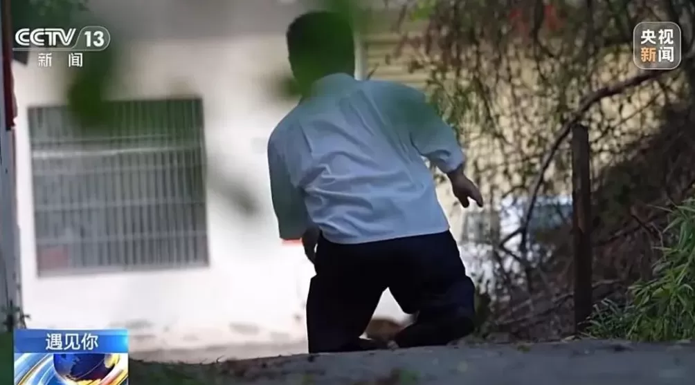 这位身高不到一米的医生，守护着2000多名村民的健康-第3张图片-