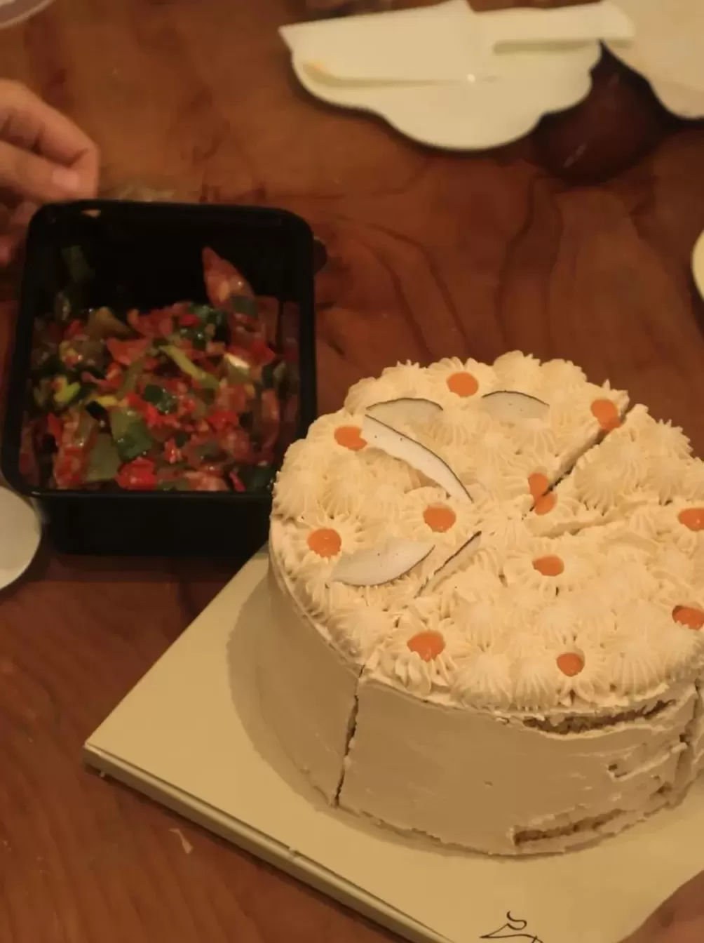 今年最流行的社交局，花200块一起“杀糕”-第9张图片-