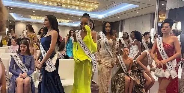 墨西哥选手获2025年环球小姐冠军，此前遭大赛总监当众辱骂，获选手集体退赛声援-第2张图片-