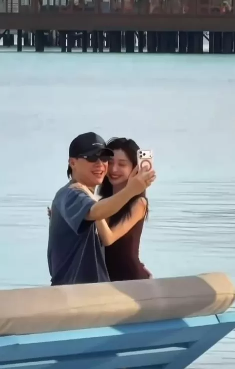 易梦玲称与胡彦斌海边视频为AI合成，胡彦斌：不是AI的-第3张图片-