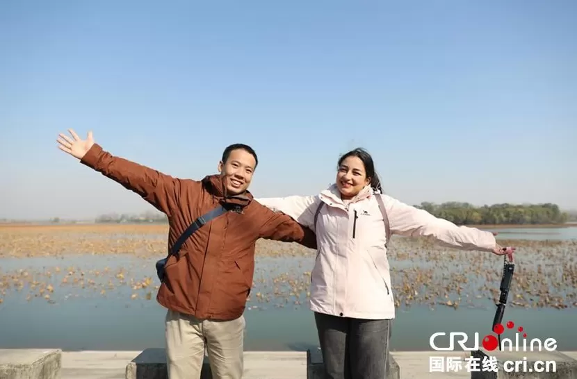 【2025打卡中国】商丘民权有多“冷”？外国网红在这里找到了一条百亿“热”链！-第12张图片-