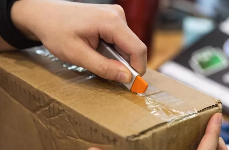 别再把快递箱囤在家里了,出现这些不适可能是甲醛超标-第2张图片- 别再把快递箱囤在家里了,出现这些不适可能是甲醛超标-第2张图片-