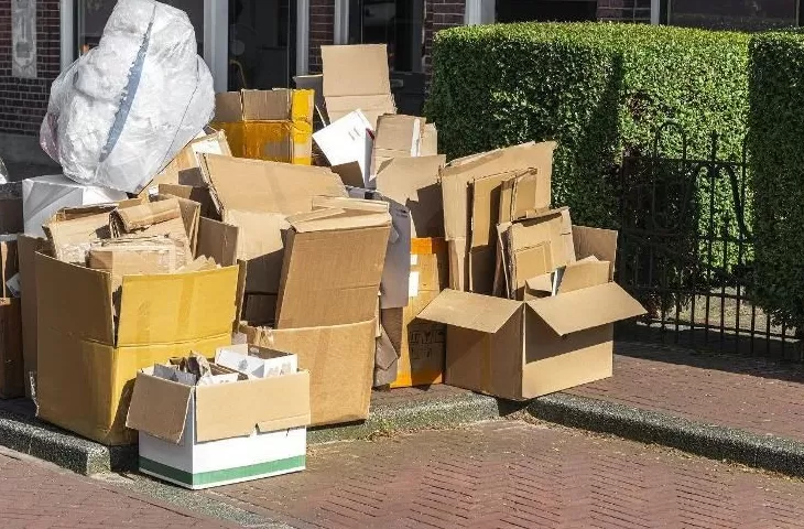 别再把快递箱囤在家里了,出现这些不适可能是甲醛超标-第1张图片- 别再把快递箱囤在家里了,出现这些不适可能是甲醛超标-第1张图片-