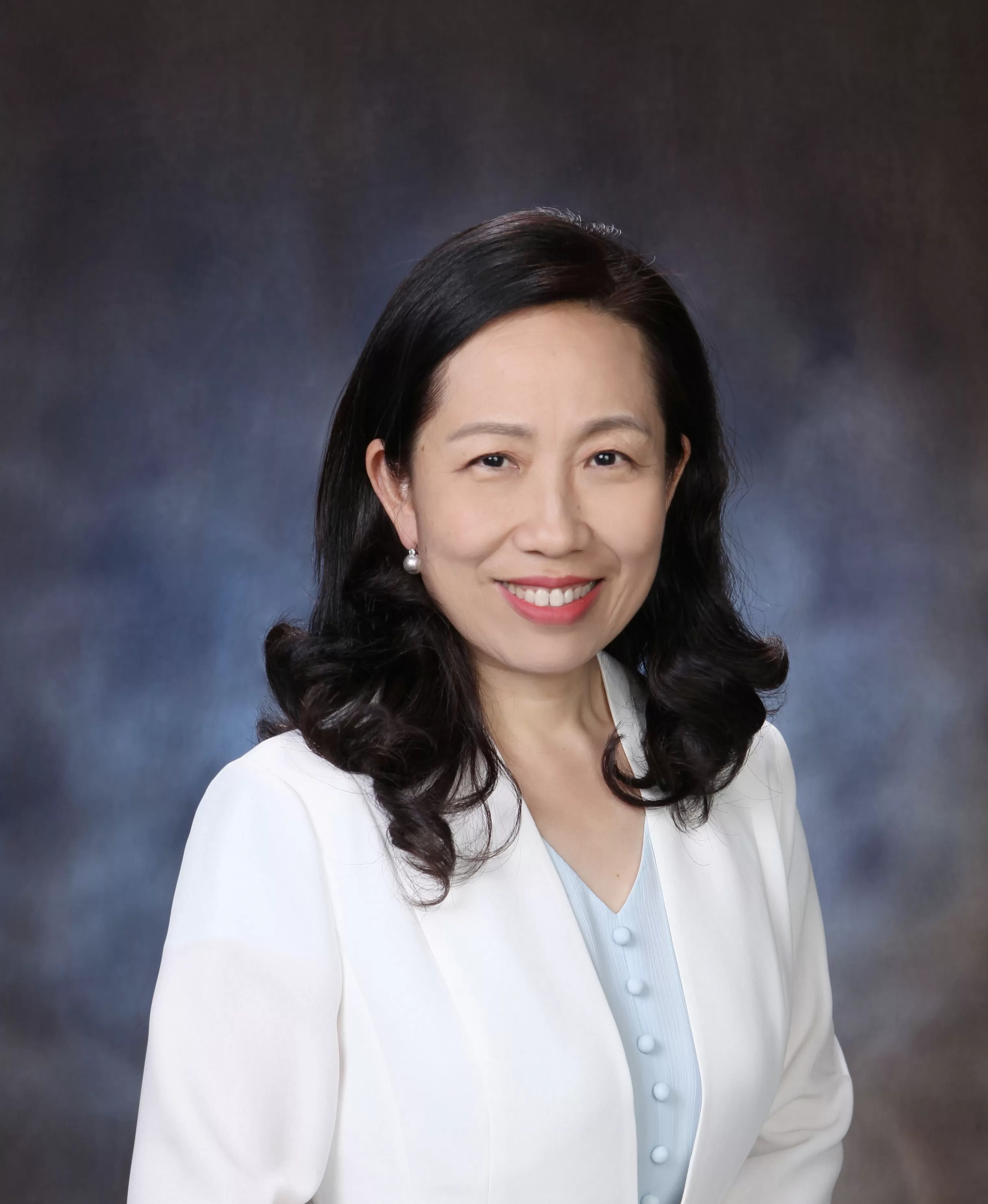 蒋薇履新中国驻安巴大使，此前担任驻阿拉木图总领事-第1张图片-