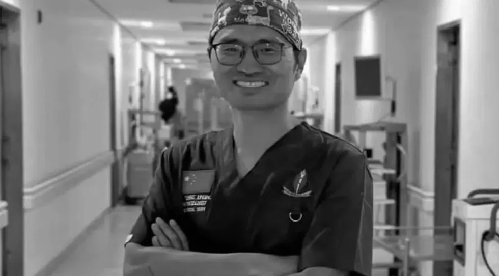 救人牺牲的援坦医疗队队长张军桥烈士，骨灰将安葬故乡潍坊-第1张图片-