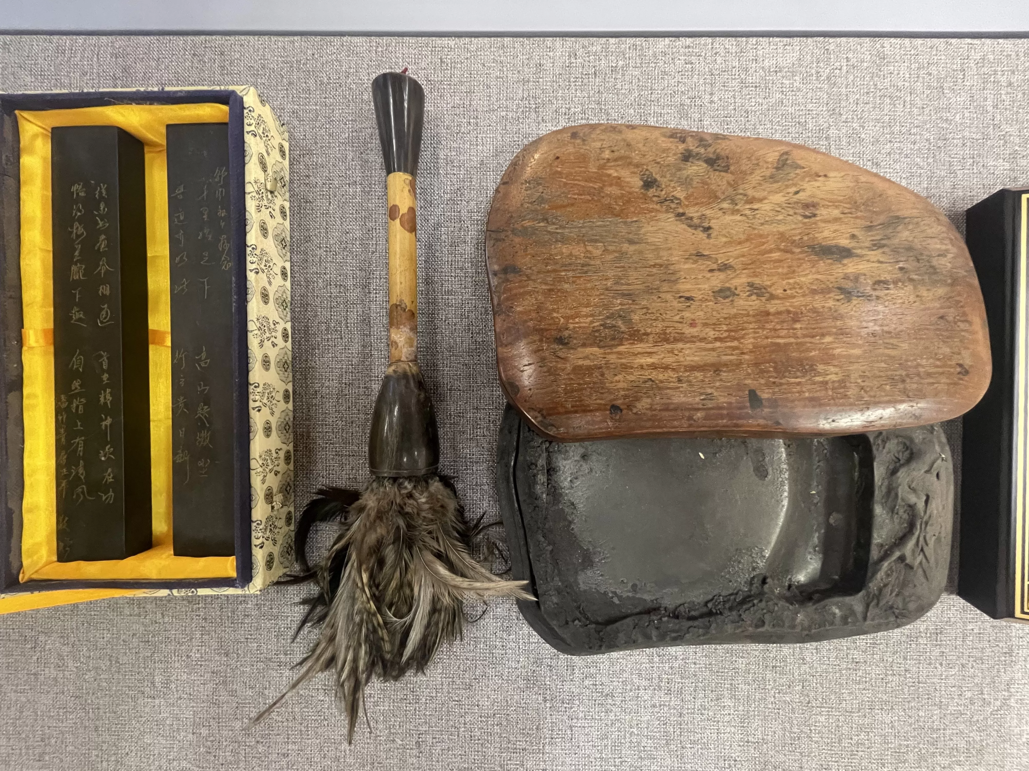 上海站、华东师大都是他亲题,舒同诞辰120周年文献展举行-第5张图片- 上海站、华东师大都是他亲题,舒同诞辰120周年文献展举行-第5张图片-