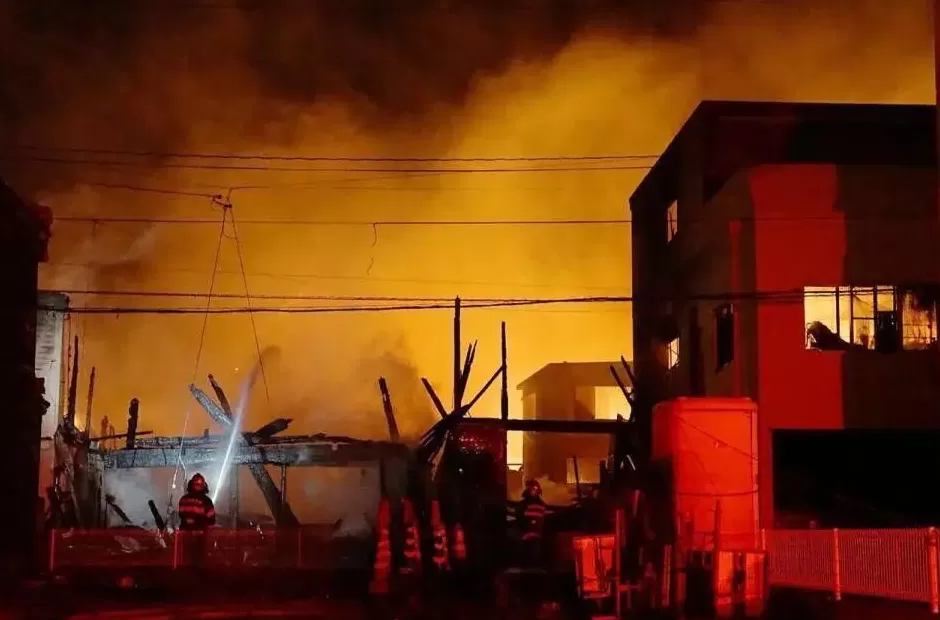 日本大分市火灾6天仍未完全扑灭-第2张图片-