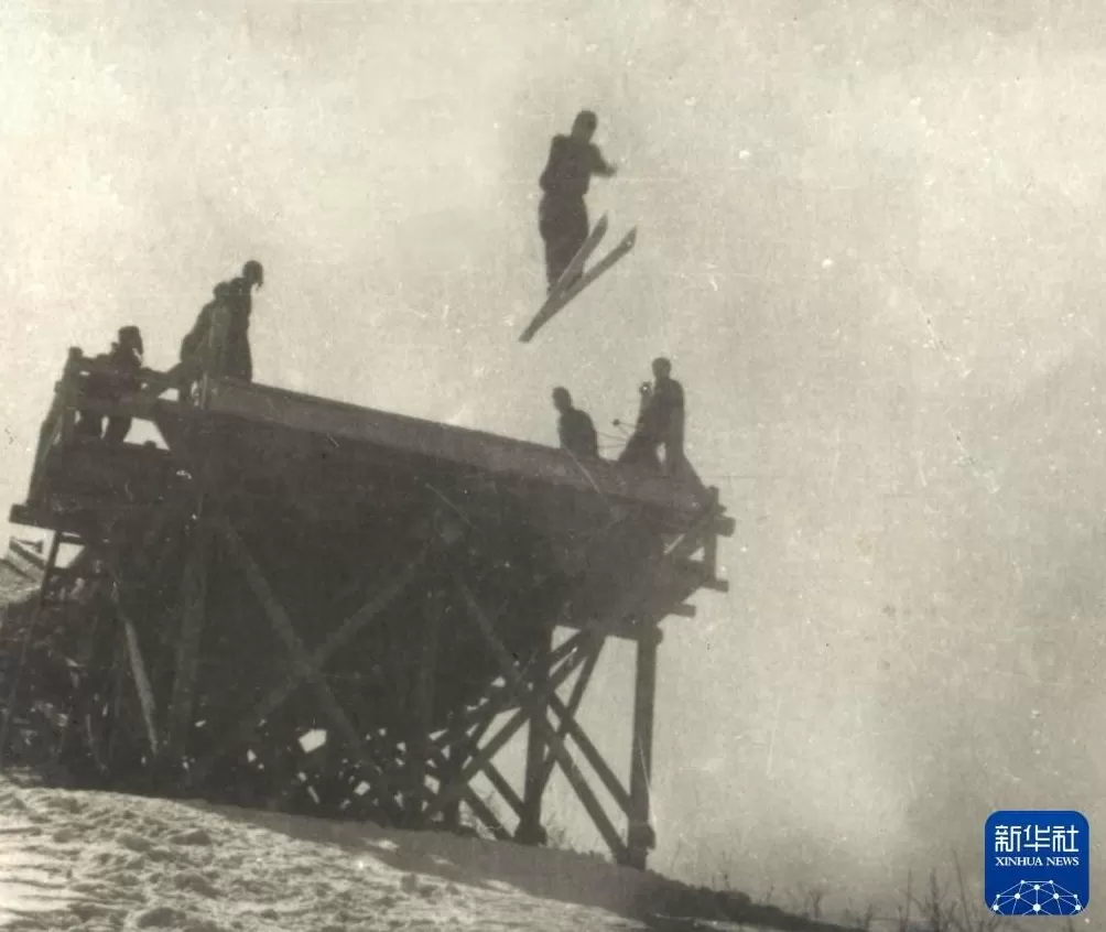 时光相册丨新雪季开启！影像见证中国滑雪“华丽转身”-第13张图片-