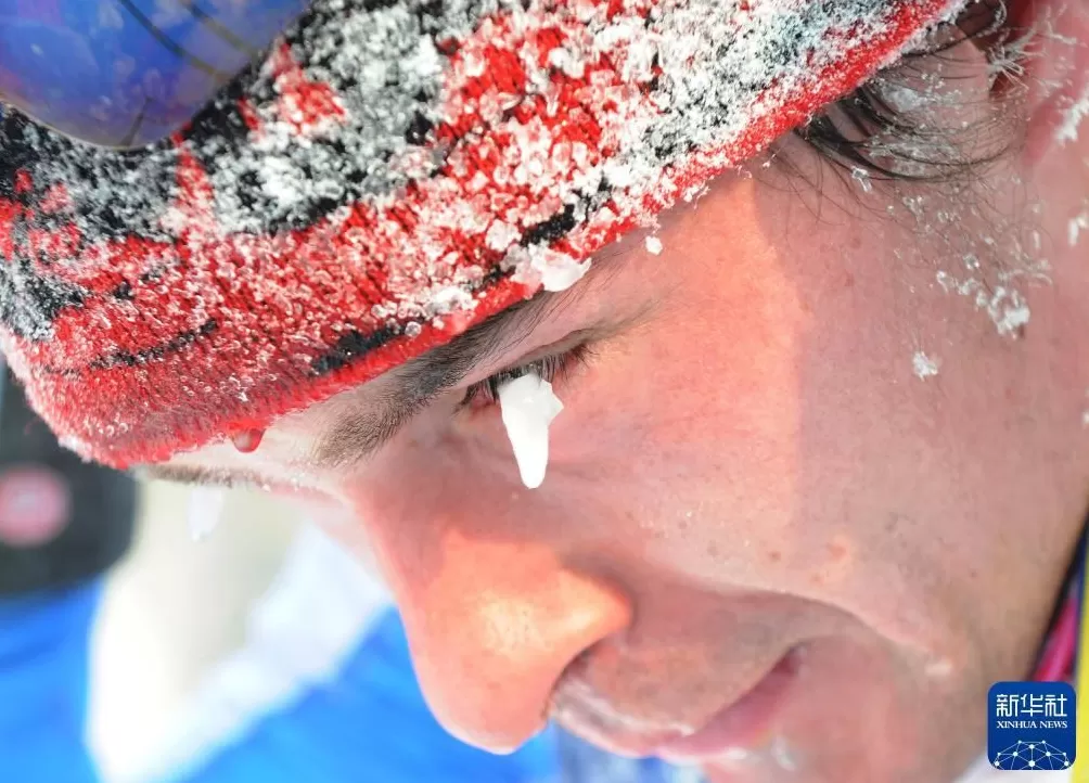 时光相册丨新雪季开启！影像见证中国滑雪“华丽转身”-第18张图片-