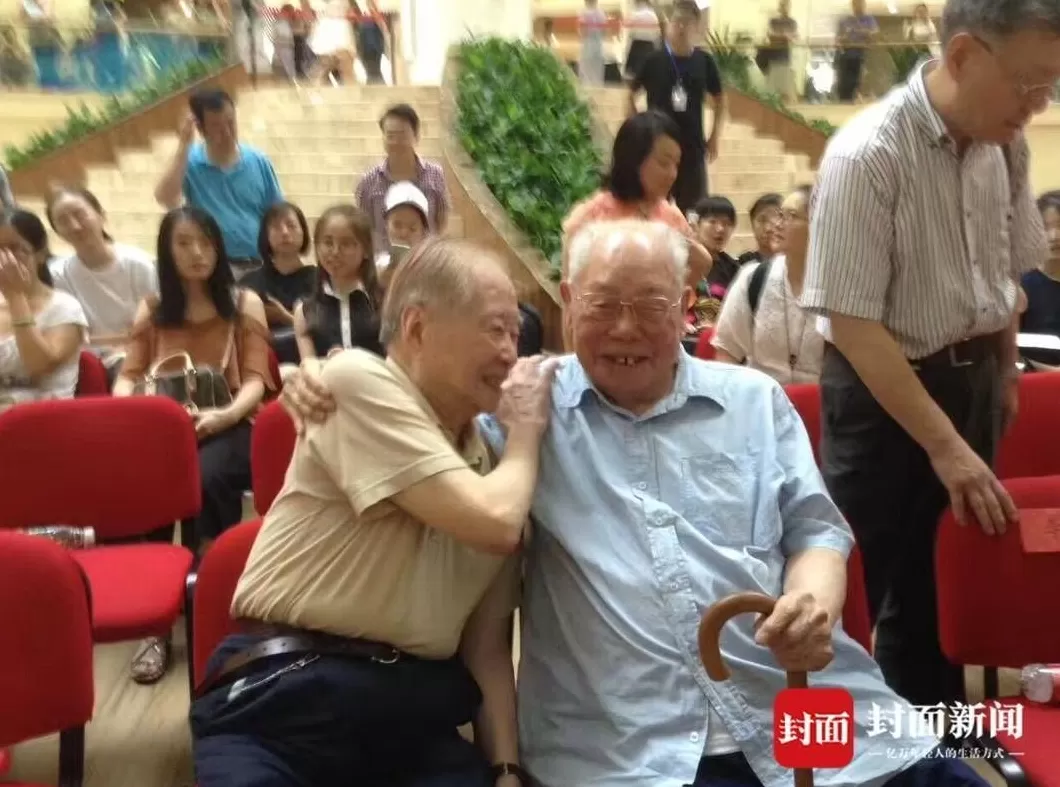 著名作家、《战争和人》作者王火在成都逝世，享年103岁-第10张图片-