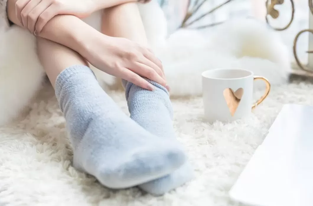 为什么有人一穿高领就浑身难受？小心这种病，严重会引起猝死-第4张图片-