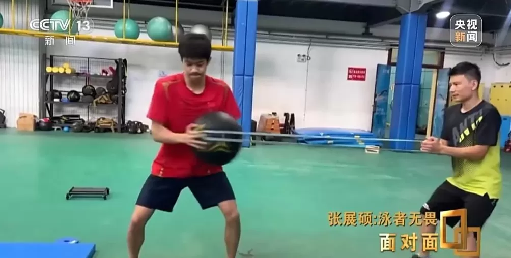 “想赢的人脸上是没有笑容的”专访“小孩哥”张展硕-第18张图片- “想赢的人脸上是没有笑容的”专访“小孩哥”张展硕-第18张图片-