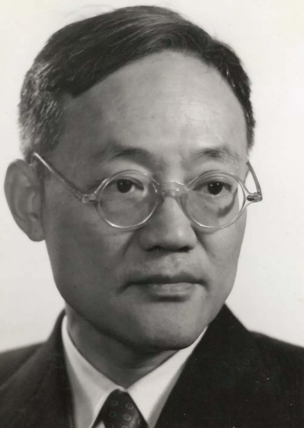 巴金逝世二十年｜马楠：婢女与贤老，袍哥与新青年：《家》外的成都-第1张图片-