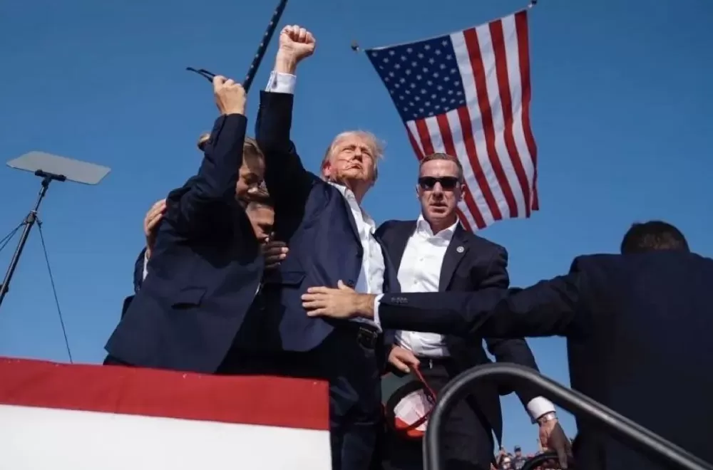 从叛逆者到被拣选者：特朗普政治形象建构的宗教之维-第4张图片-