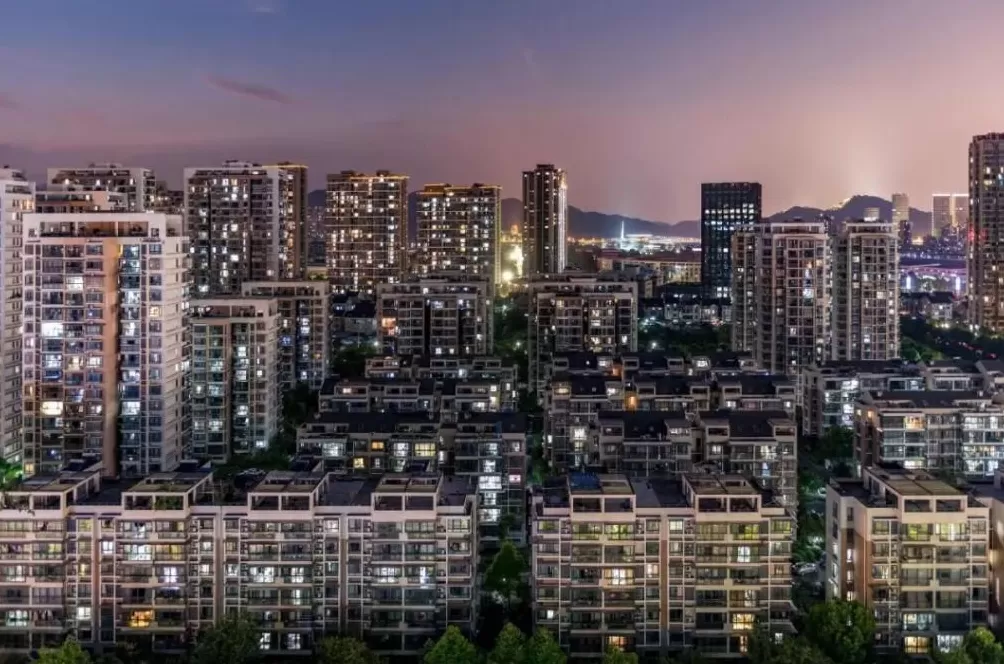 物业退出，业主被起诉，小区主人到底是谁-第1张图片-