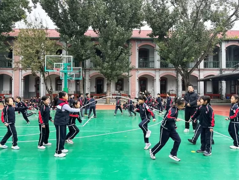 村超、苏超过后，班超来了……-第3张图片-