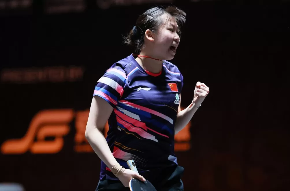 体坛联播｜切尔西三球完胜十人巴萨，世界杯抽签分档出炉-第10张图片-