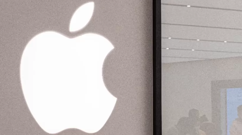 苹果首款折叠屏iPhone售价或为2399元,预计2026年推出-第1张图片- 苹果首款折叠屏iPhone售价或为2399元,预计2026年推出-第1张图片-