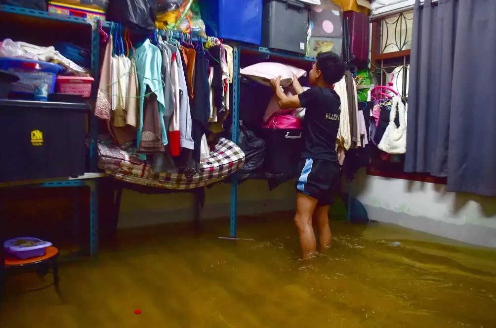 第1现场｜泰国世纪洪水已41死，派出航母救灾-第14张图片-