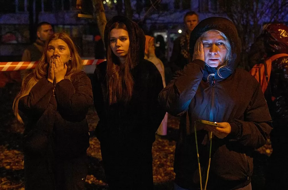 第1现场｜“匕首”惊魂夜：俄高超音速导弹袭乌，十万户断电-第10张图片-