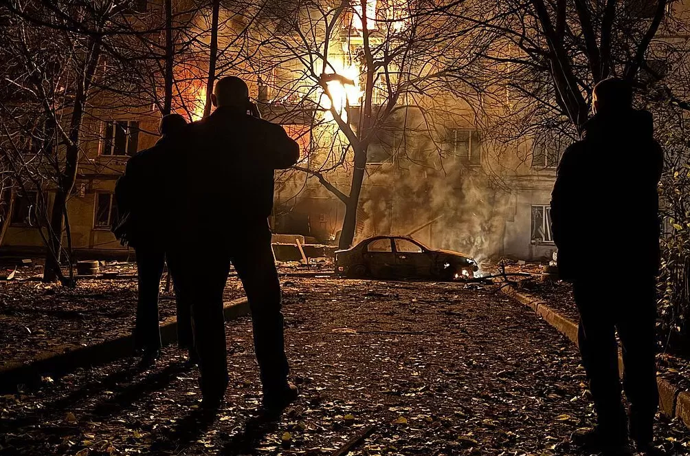 第1现场｜“匕首”惊魂夜：俄高超音速导弹袭乌，十万户断电-第14张图片-