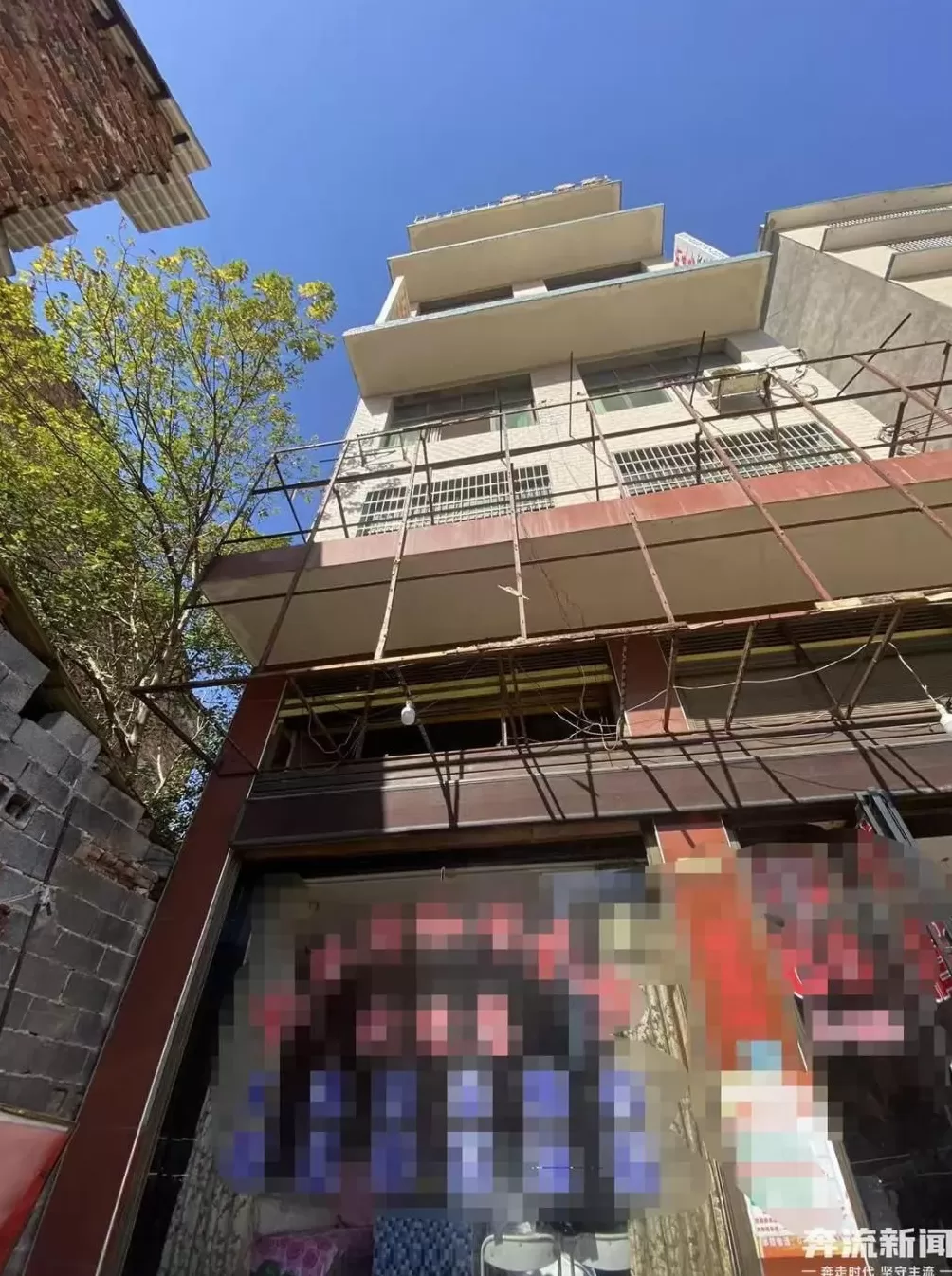 湖南一对恋人结婚前一天先后坠楼身亡当地警方：正在调查-第2张图片-